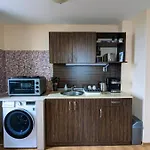 Daire Stylish 2bd With Panoramic Mountain View By Flat Mаnager